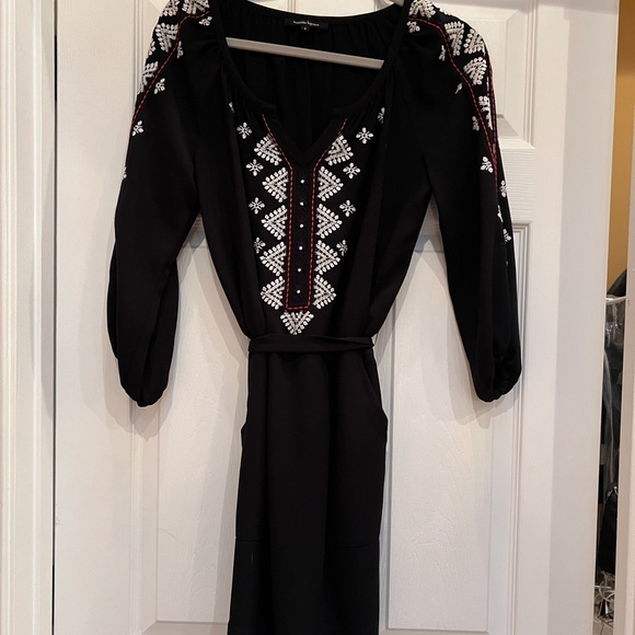 Nanette Lepore Dresses & Skirts - Nanette Lepore Black Dress with White and Red Embroidery